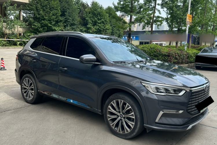 Used BYD Song Pro New Energy 2019 EV High-Power Long-Range Flagship Model Exterior 4