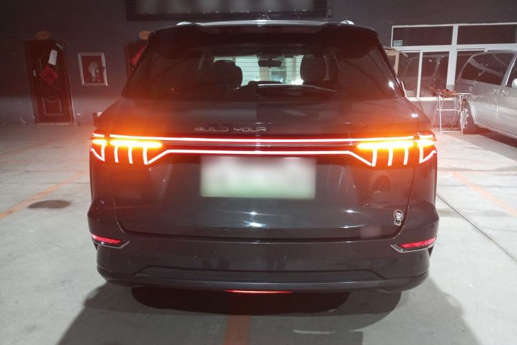 Used BYD Song Pro New Energy 2019 DM 1.5T Four-Wheel Drive Performance Edition Comfort Model Exterior 4