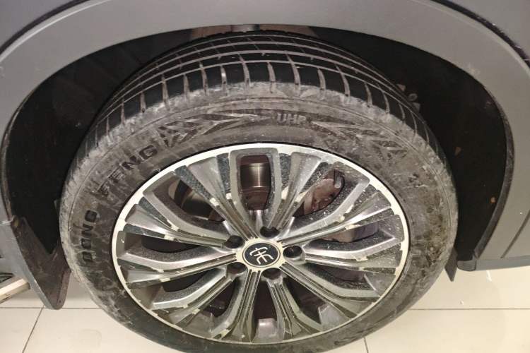 Used BYD Song Pro New Energy 2019 DM 1.5T Four-Wheel Drive Performance Edition Flagship Model Exterior 5