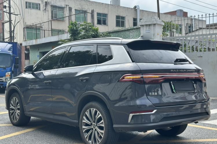 Used BYD Song Pro New Energy 2019 DM 1.5T Four-Wheel Drive Performance Edition Deluxe Model Exterior 8