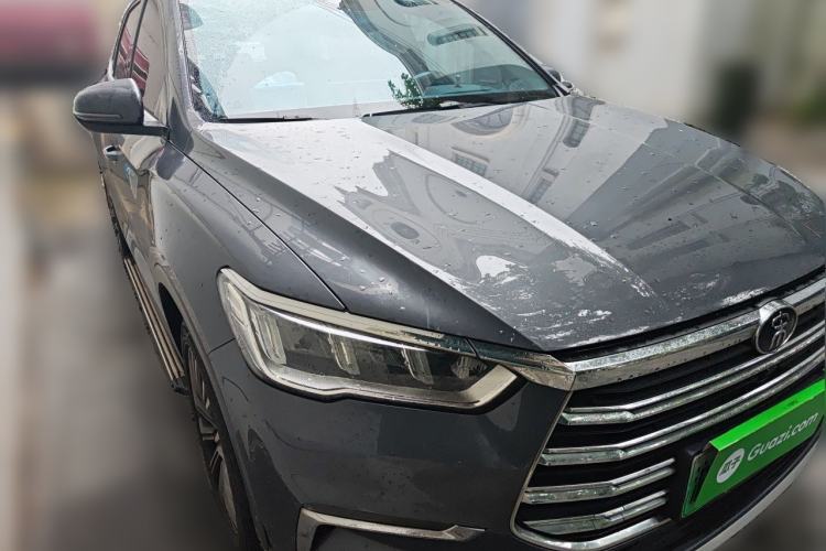 Used BYD Song Pro New Energy 2019 DM 1.5T Four-Wheel Drive Performance Edition Deluxe Model Front Right 45 Deg