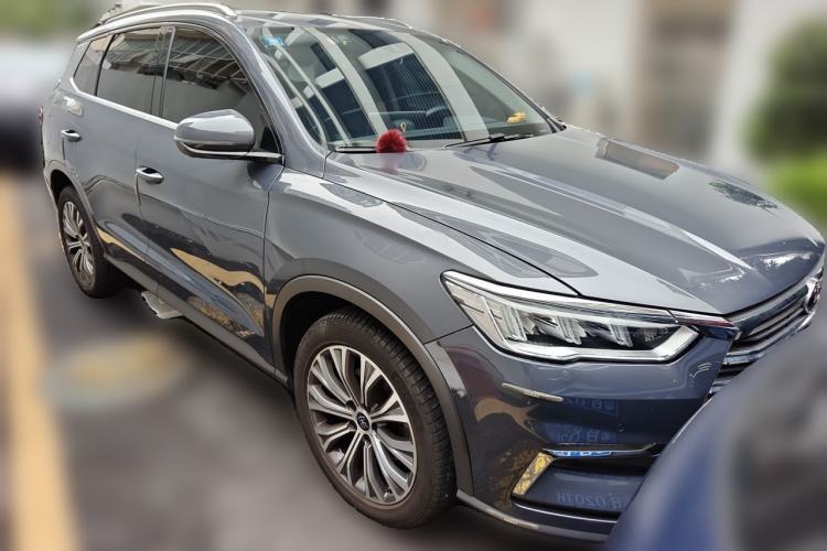 Used BYD Song Pro New Energy 2019 DM 1.5T Four-Wheel Drive Performance Edition Flagship Model Front Right 45 Deg
