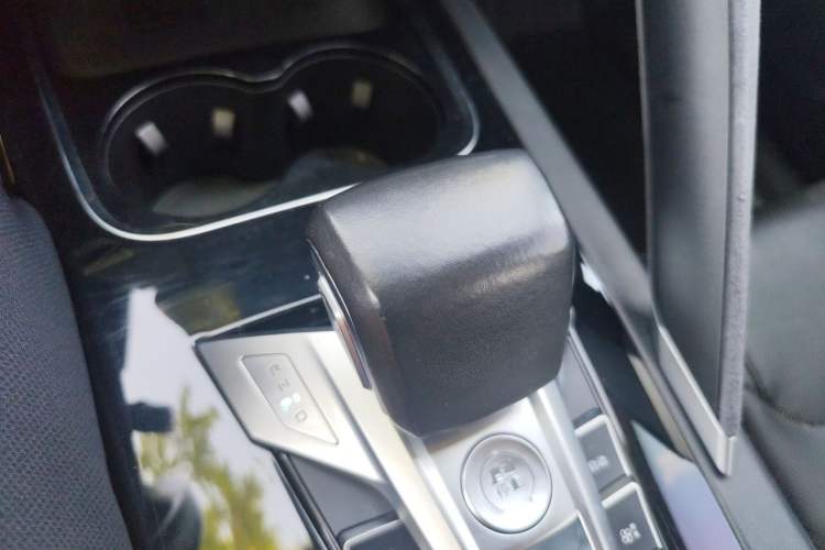 Used BYD Song Pro New Energy 2019 EV High-Power Long-Range Flagship Model Gear Lever