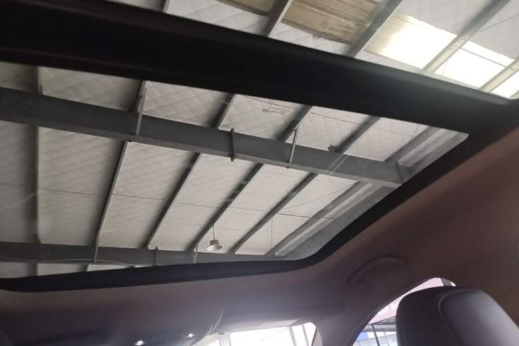Used BYD Song Pro New Energy 2019 DM 1.5T Four-Wheel Drive Performance Edition Comfort Model Headliner