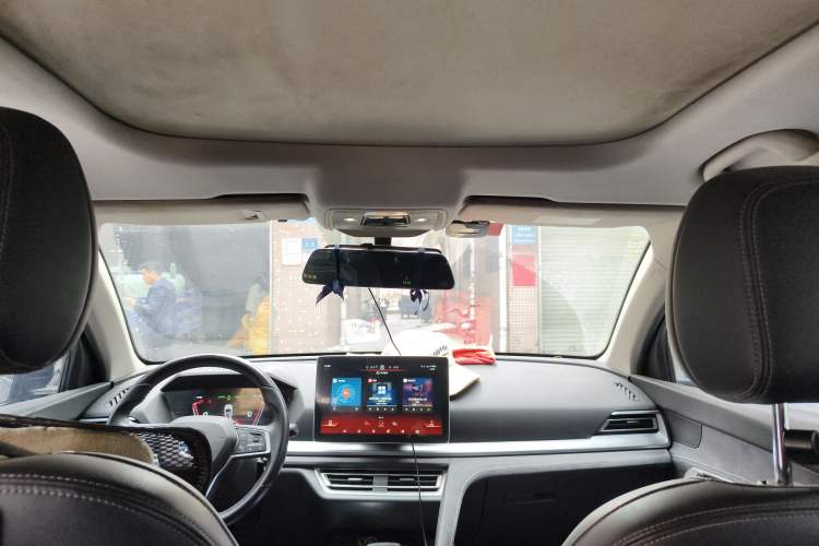 Used BYD Song Pro New Energy 2019 DM 1.5T Four-Wheel Drive Performance Edition Deluxe Model Headliner