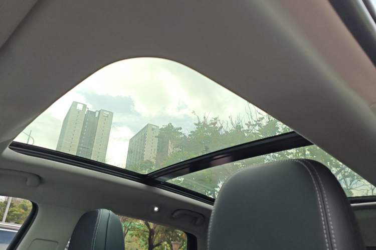 Used BYD Song Pro New Energy 2019 DM 1.5T Four-Wheel Drive Performance Edition Deluxe Model Headliner