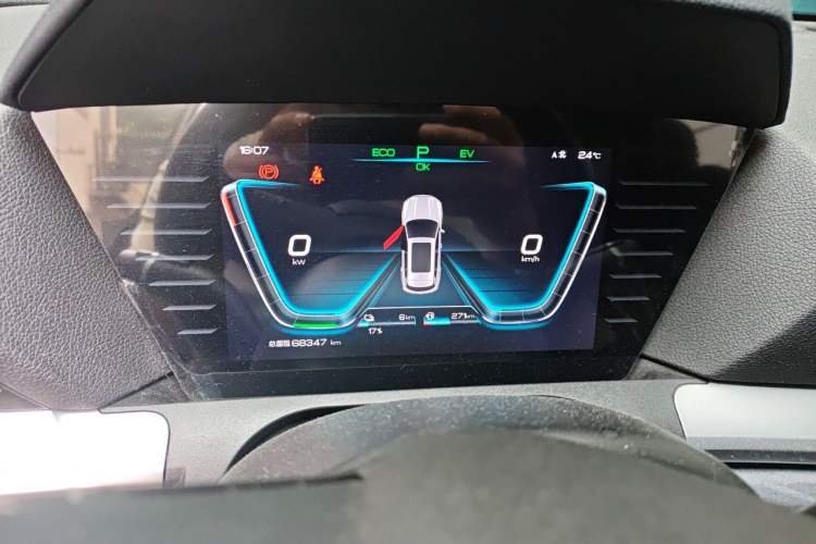 Used BYD Song Pro New Energy 2019 DM 1.5T Four-Wheel Drive Performance Edition Deluxe Model Instrument Cluster
