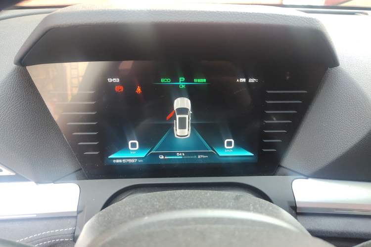 Used BYD Song Pro New Energy 2019 EV High-Power Long-Range Flagship Model Instrument Cluster