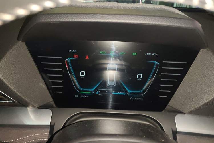Used BYD Song Pro New Energy 2019 DM 1.5T Four-Wheel Drive Performance Edition Deluxe Model Instrument Cluster