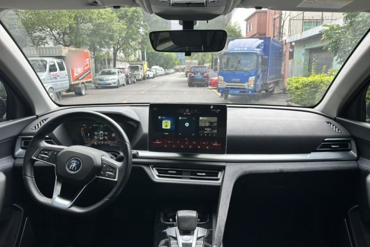 Used BYD Song Pro New Energy 2019 DM 1.5T Four-Wheel Drive Performance Edition Deluxe Model Interior 2