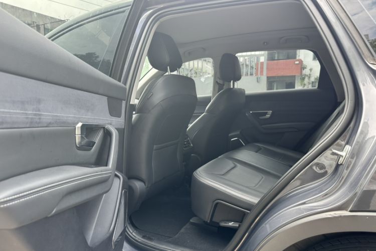 Used BYD Song Pro New Energy 2019 DM 1.5T Four-Wheel Drive Performance Edition Deluxe Model Interior 4