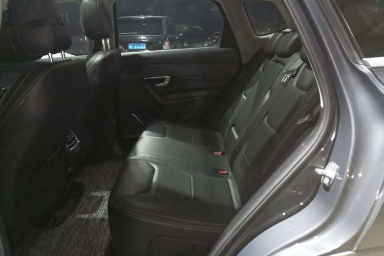 Used BYD Song Pro New Energy 2019 DM 1.5T Four-Wheel Drive Performance Edition Comfort Model Interior 4