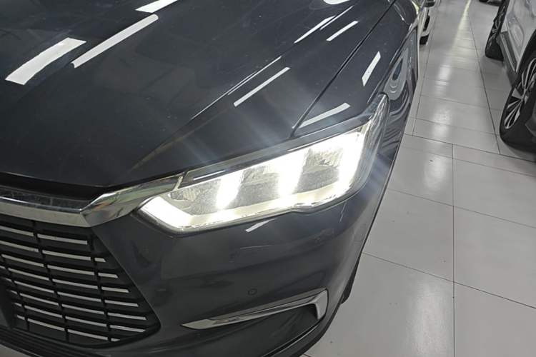 Used BYD Song Pro New Energy 2019 EV High-Power Deluxe Model Left Front Headlight
