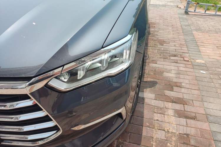 Used BYD Song Pro New Energy 2019 DM 1.5T Four-Wheel Drive Performance Edition Deluxe Model Left Front Headlight