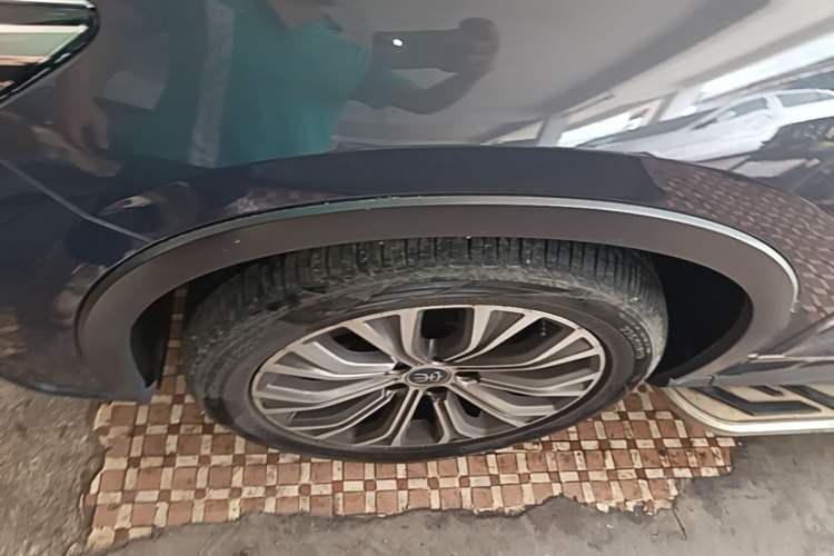 Used BYD Song Pro New Energy 2019 DM 1.5T Four-Wheel Drive Performance Edition Flagship Model Left Front Wheel Hub