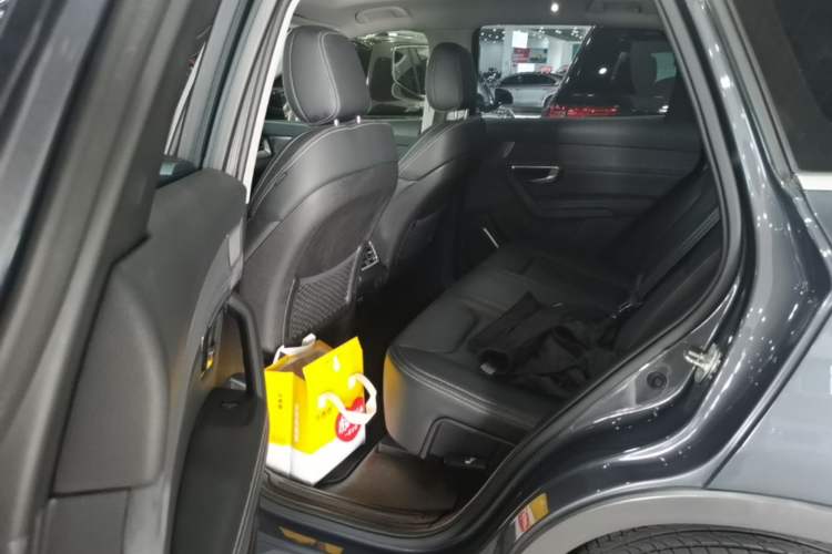 Used BYD Song Pro New Energy 2019 DM 1.5T Four-Wheel Drive Performance Edition Flagship Model Left Rear Seat