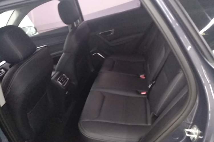 Used BYD Song Pro New Energy 2019 EV High-Power Luxury Model Left Rear Seat
