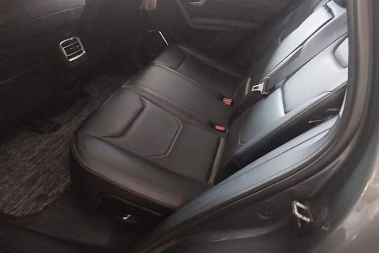 Used BYD Song Pro New Energy 2019 DM 1.5T Four-Wheel Drive Performance Edition Comfort Model Left Rear Seat