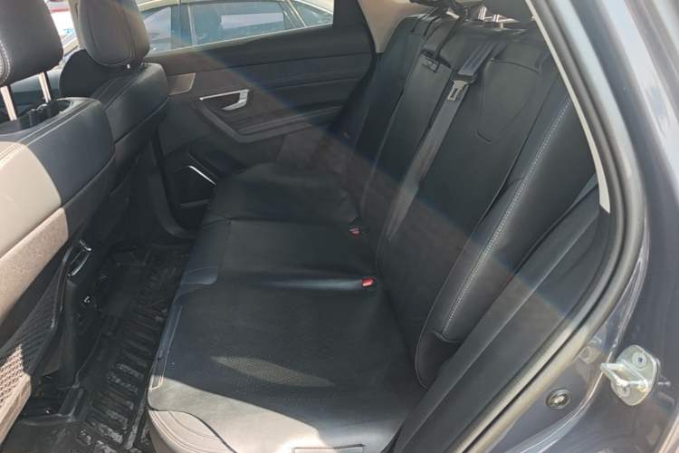 Used BYD Song Pro New Energy 2019 DM 1.5T Four-Wheel Drive Performance Edition Flagship Model Left Rear Seat