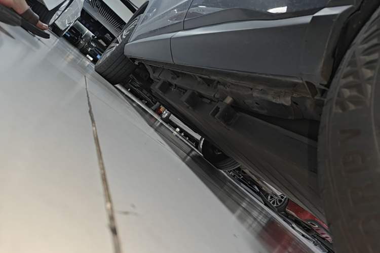 Used BYD Song Pro New Energy 2019 EV High-Power Deluxe Model Left Side Sill