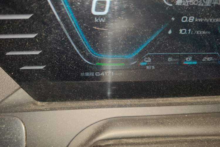Used BYD Song Pro New Energy 2019 DM 1.5T Four-Wheel Drive Performance Edition Deluxe Model Odometer Close Up