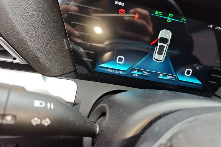 Used BYD Song Pro New Energy 2019 DM 1.5T Four-Wheel Drive Performance Edition Flagship Model Odometer Close Up