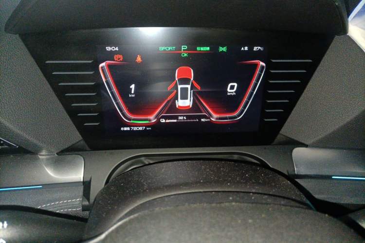 Used BYD Song Pro New Energy 2019 EV High-Power Long-Range Flagship Model Odometer Close Up