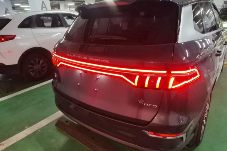 Used BYD Song Pro New Energy 2019 EV High-Power Long-Range Flagship Model Rear
