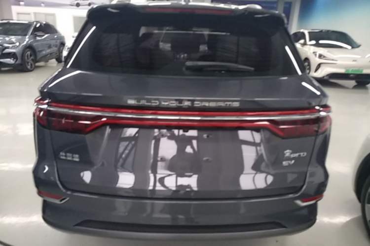 Used BYD Song Pro New Energy 2019 EV High-Power Luxury Model Rear
