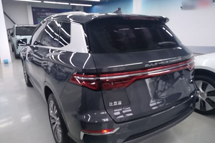 Used BYD Song Pro New Energy 2019 EV High-Power Luxury Model Rear Left 45 Deg