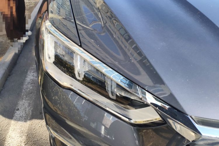 Used BYD Song Pro New Energy 2019 EV High-Power Long-Range Flagship Model Right Front Headlight