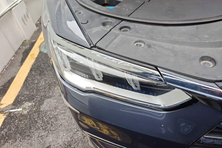Used BYD Song Pro New Energy 2019 DM 1.5T Four-Wheel Drive Performance Edition Flagship Model Right Front Headlight