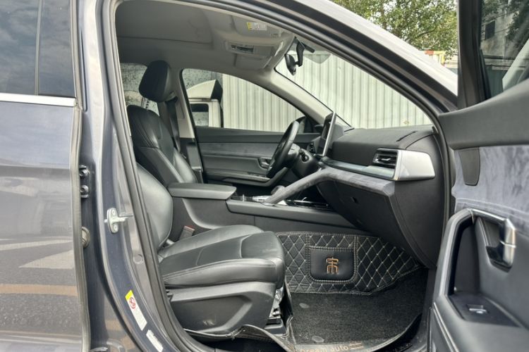 Used BYD Song Pro New Energy 2019 DM 1.5T Four-Wheel Drive Performance Edition Deluxe Model Right Front Seat