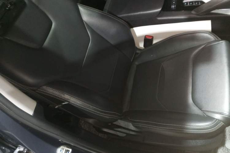 Used BYD Song Pro New Energy 2019 DM 1.5T Four-Wheel Drive Performance Edition Comfort Model Right Front Seat