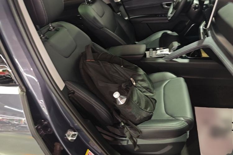 Used BYD Song Pro New Energy 2019 DM 1.5T Four-Wheel Drive Performance Edition Deluxe Model Right Front Seat