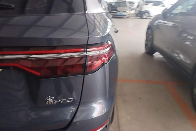 Used BYD Song Pro New Energy 2019 DM 1.5T Four-Wheel Drive Performance Edition Comfort Model Right Rear Taillight