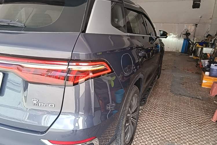 Used BYD Song Pro New Energy 2019 DM 1.5T Four-Wheel Drive Performance Edition Flagship Model Right Rear Taillight