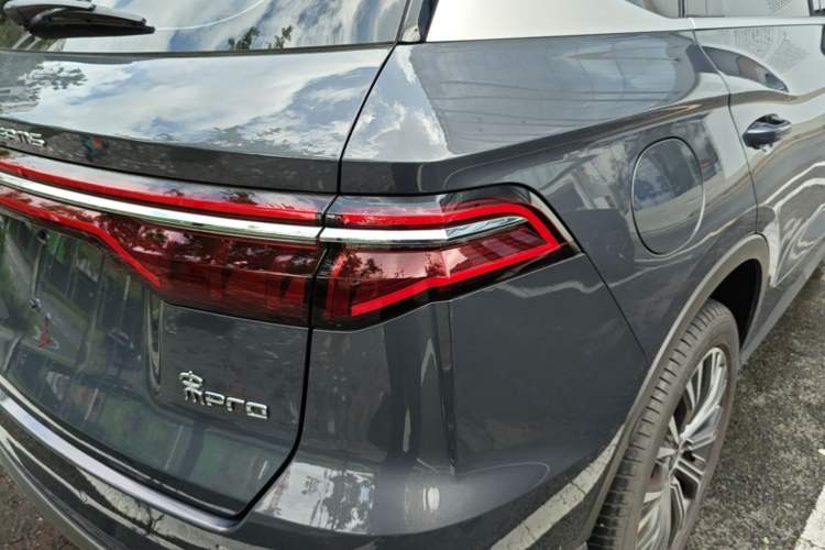 Used BYD Song Pro New Energy 2019 DM 1.5T Four-Wheel Drive Performance Edition Deluxe Model Right Rear Taillight
