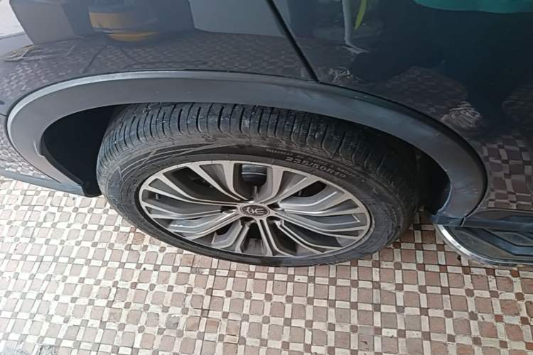 Used BYD Song Pro New Energy 2019 DM 1.5T Four-Wheel Drive Performance Edition Flagship Model Right Rear Wheel Hub