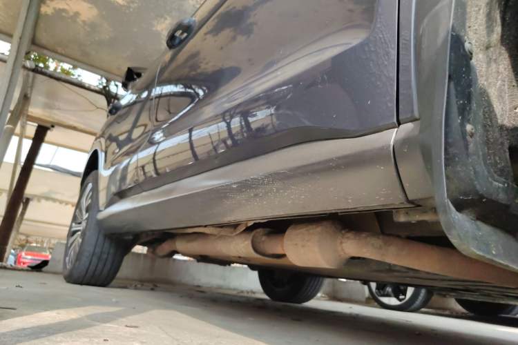 Used BYD Song Pro New Energy 2019 DM 1.5T Four-Wheel Drive Performance Edition Deluxe Model Right Side Sill