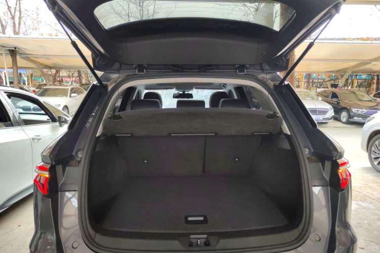 Used BYD Song Pro New Energy 2019 DM 1.5T Four-Wheel Drive Performance Edition Deluxe Model Trunk