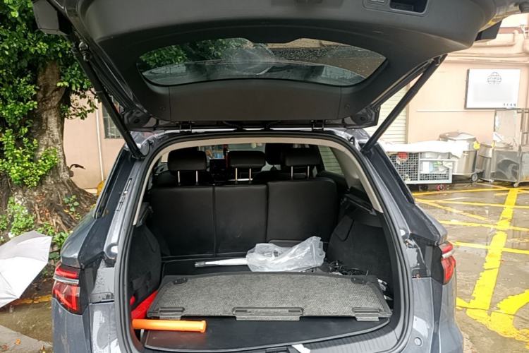 Used BYD Song Pro New Energy 2019 DM 1.5T Four-Wheel Drive Performance Edition Flagship Model Trunk