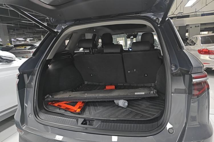 Used BYD Song Pro New Energy 2019 EV High-Power Deluxe Model Trunk