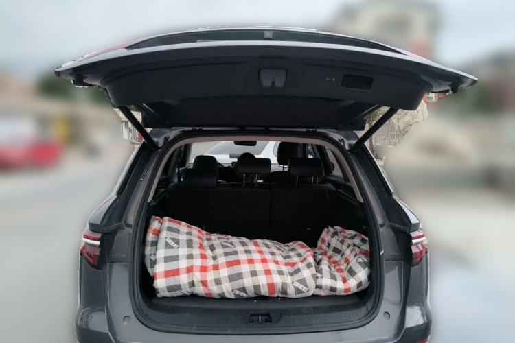 Used BYD Song Pro New Energy 2019 EV High-Power Long-Range Flagship Model Trunk