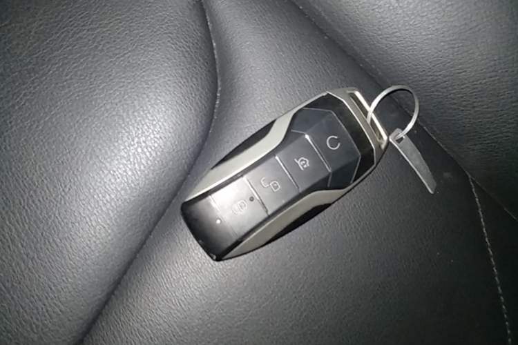 Used BYD Song Pro New Energy 2019 EV High-Power Luxury Model Vehicle Key