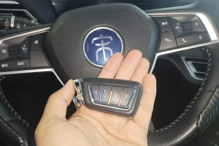 Used BYD Song Pro New Energy 2019 DM 1.5T Four-Wheel Drive Performance Edition Comfort Model Vehicle Key