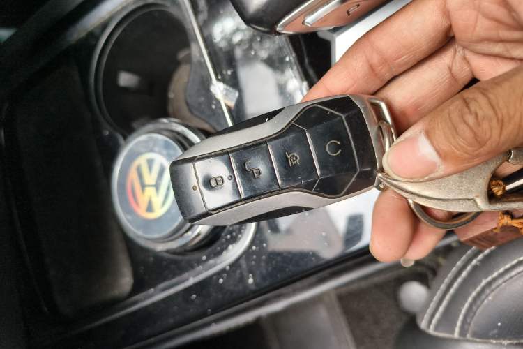 Used BYD Song Pro New Energy 2019 DM 1.5T Four-Wheel Drive Performance Edition Deluxe Model Vehicle Key