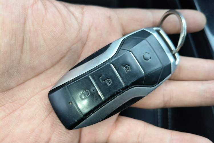Used BYD Song Pro New Energy 2019 EV High-Power Long-Range Flagship Model Vehicle Key