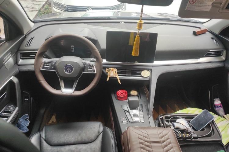 Used BYD Song Pro New Energy 2019 DM 1.5T Four-Wheel Drive Performance Edition Flagship Model Center Console