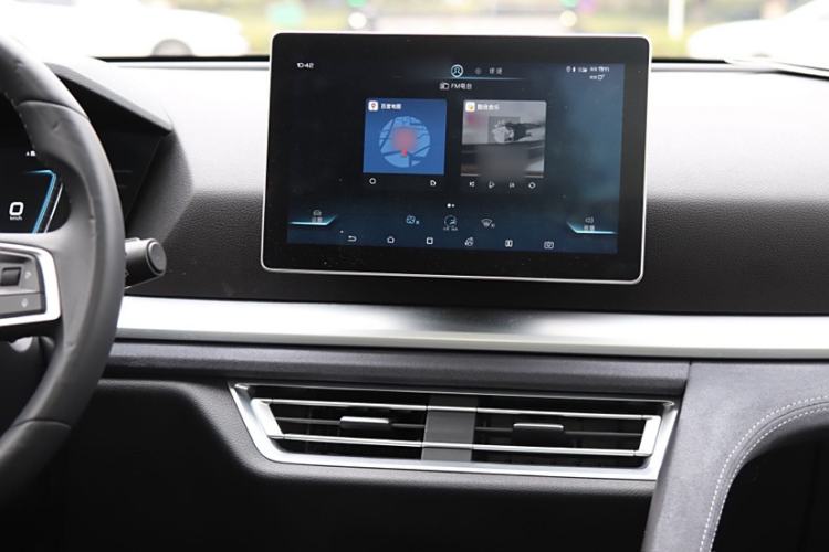 Used BYD Song Pro New Energy 2019 EV High-Power Luxury Model Audio And AC Panel
